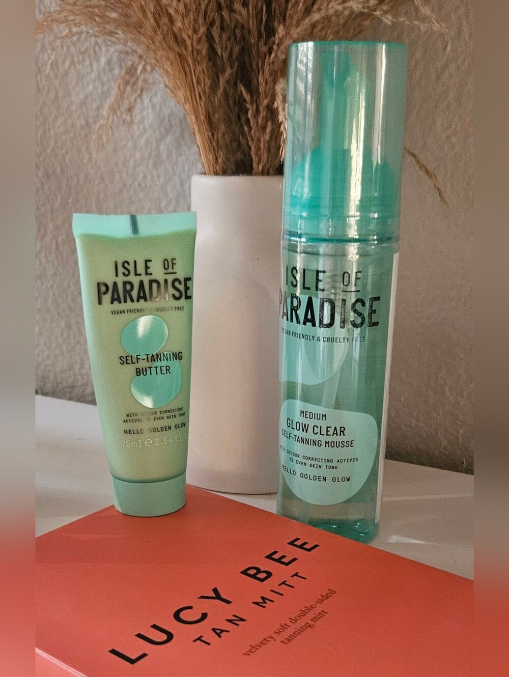Isle Of Paradise Self Tanning Mouse (M), Self Tanning Butter and Tanning Mit
